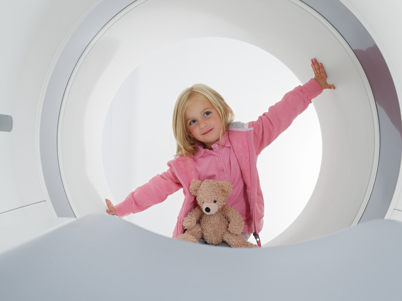 Компьютерная томография детям в клиниках.